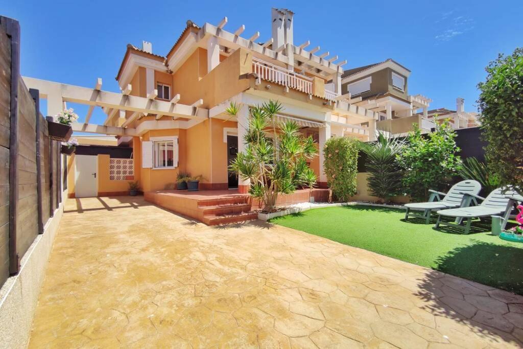 Montefaro Spacious Townhouse - & Pool Apartment *