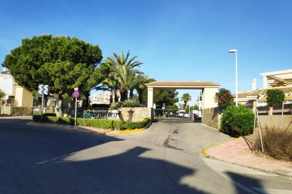 Montefaro Spacious Townhouse - & Pool * Santa Pola